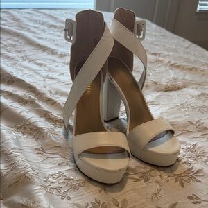 Dream Pairs White Strappy Platform Heels